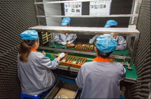 Shenzhen Xindonghui Technology Co., Ltd fabrika üretim hattı