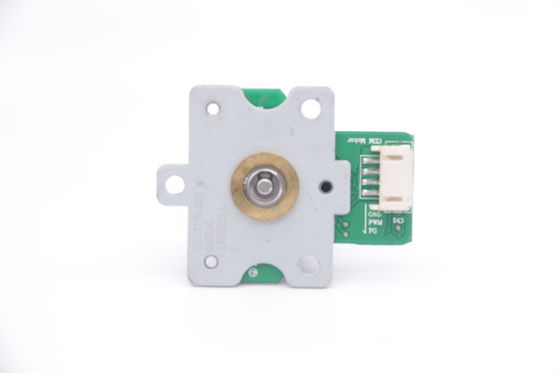 Yüksek verimlilik 16.7W 17265RPM 27mm fırçasız DC motor 18V Fascial silah için