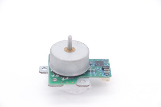 Yüksek verimlilik 16.7W 17265RPM 27mm fırçasız DC motor 18V Fascial silah için