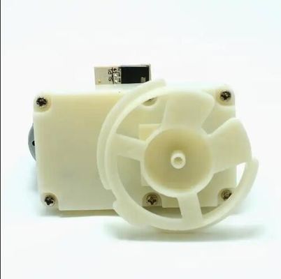 24V 21rpm Plastik dişli motoru 50GS 365 360 DC Akıllı Otomatik Satış Makinesi için kare dişli motoru